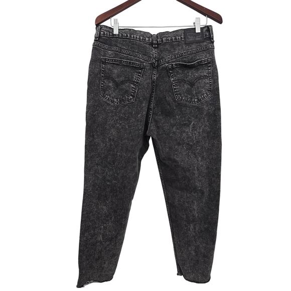 Levi’s High Waisted Mom Jeans Black Acid Wash Raw Hem Straight Leg 32 Y2K Grunge - Picture 2 of 11